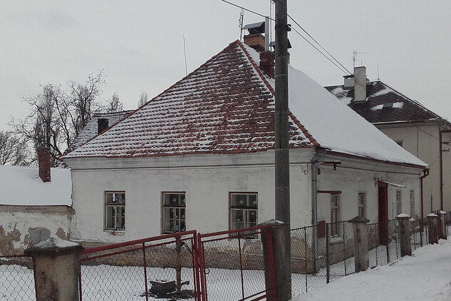 Bývalá škola čp. 22 v Krčíně | © Pavel Horvat