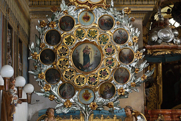 Bartošovice v Orlických horách, boční oltář Panny Marie