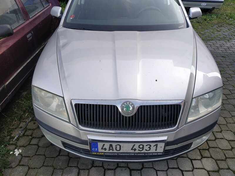 Osobní automobil Škoda Octavia, RZ 4A0 4931 | © archiv NPÚ, ÚOP v Kroměříži