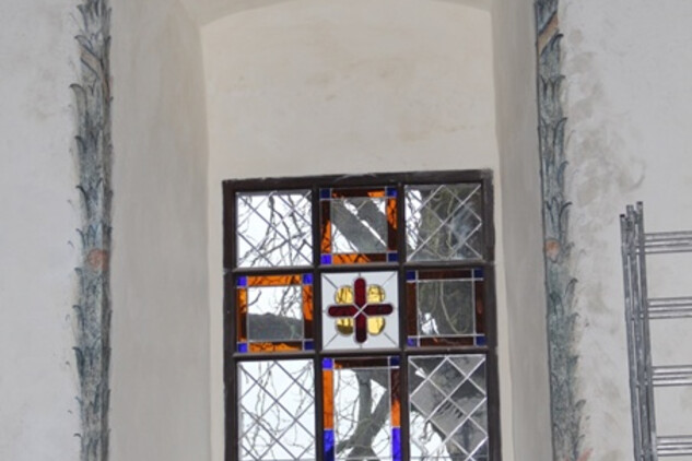 Zámek Svijany, zámecká kaple sv. Jana a Pavla - velká okna po obnově | © Foto: NPÚ, ÚOP v Liberci