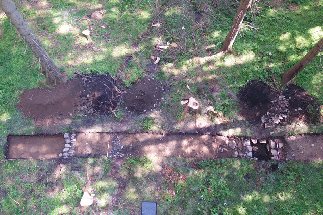 Archeologický výzkum výrobního železářského areálu na Drakově v roce 2025, foto M. Zezula