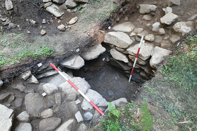 Archeologický výzkum výrobního železářského areálu na Drakově v roce 2025, foto M. Zezula