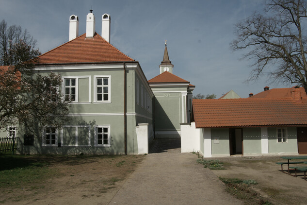 Národní hřebčín Kladruby nad Labem