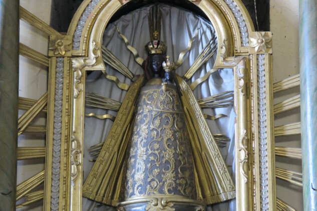 Malý Bor (okr. Klatovy), kostel sv. Máří Magdaleny, socha Černé Panny Marie Loretánské původem z horažďovické lorety, foto: David Tuma, 2025