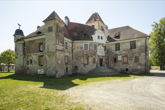 Poběžovice, zámek čp. 1. Foto: Národní památkový ústav
