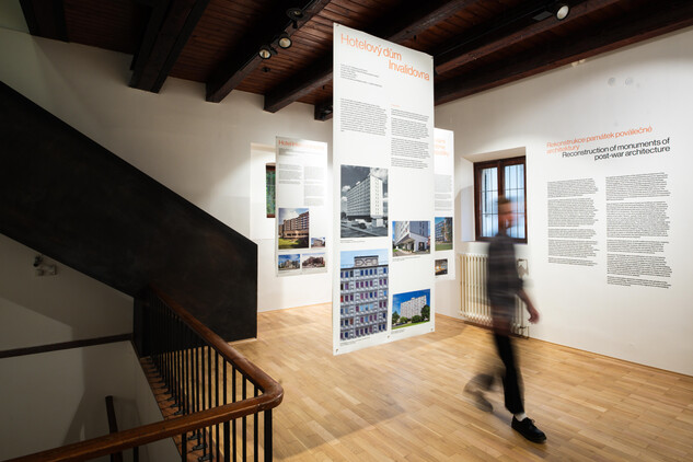 Vernisáž výstavy Poválečná architektura jako památka, GJF, 29. 9. 2023 (foto © Anželika Rybak)