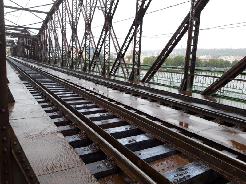Železniční most na Výtoni v Praze pod Vyšehradem Železniční most na Výtoni v Praze pod Vyšehradem
