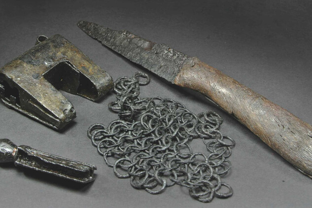 Ukázka středověké řemeslné produkce | © NPÚ, foto M. Kalíšek, 2016