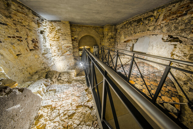 Rotunda sv. Václava na Malostranském náměstí (© Martin Frouz, nepodléhá CC)