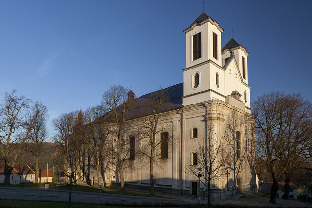 Kostel sv. Anny a kostel Narození Panny Marie v Přibyslavicích