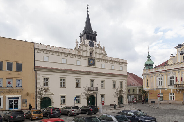 Hlavní průčelí Staré radnice v Havlíčkově Brodě po celkové obnově