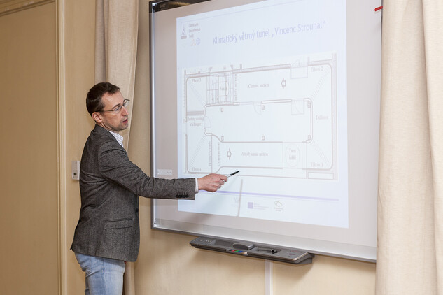 Příspěvek na téma Klimatický větrný tunel a kulturní dědictví, prof. Sergii Kuznetsov