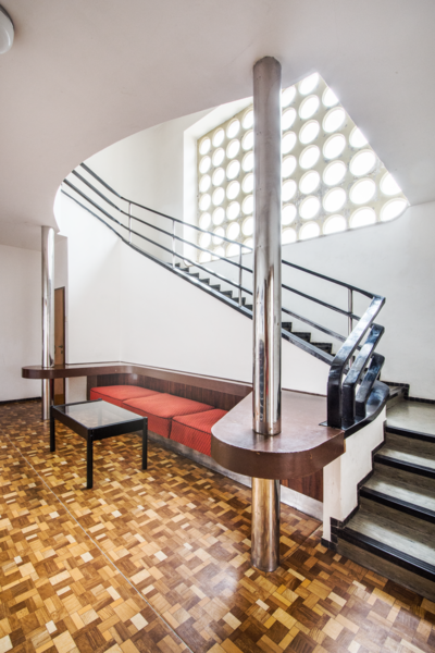 Ilustrační snímek - moderní architekltura z období let 1918 - 1938 Ilustrační snímek - moderní architekltura z období let 1918 - 1938