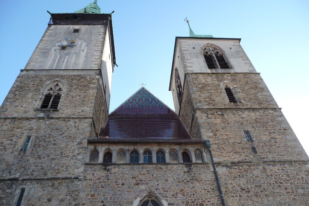 Kostel sv. Jakuba Většího v Jihlavě, krytina mezivěží, stav po dokončení (foto N. Dostál)