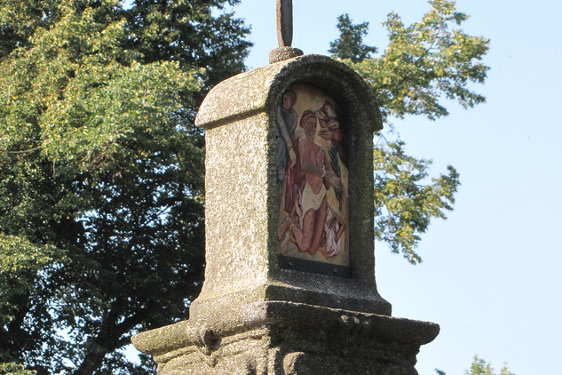 Svatovavřinecká kamenná sloupková boží muka ve Velkém Meziříčí