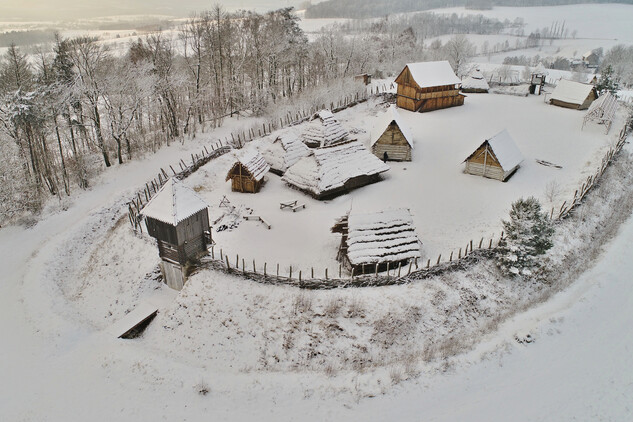 Archeoskanzen Curia Vítkov u Chrastavy