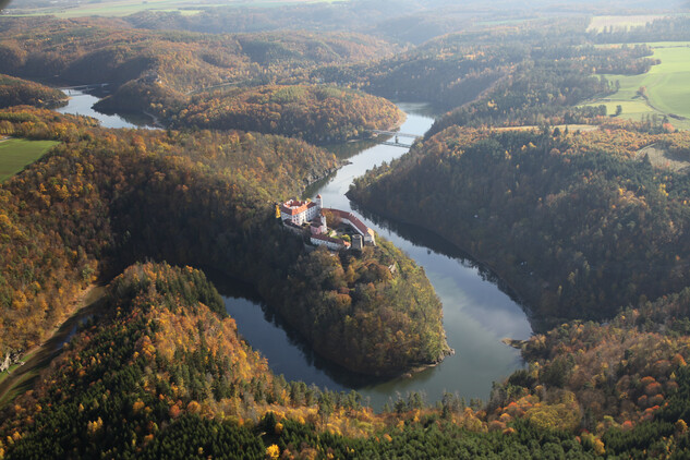 Bítov, Cornštejn, Vysočanský mohylník