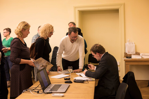 Křest knihy Příběh jednoho domu: dějiny Telče pohledem ze Seminářské ulice, foto: L. Herbricková