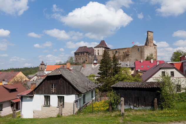 Hrad Lipnice, pohled od jihu, autor: Viktor Mašát