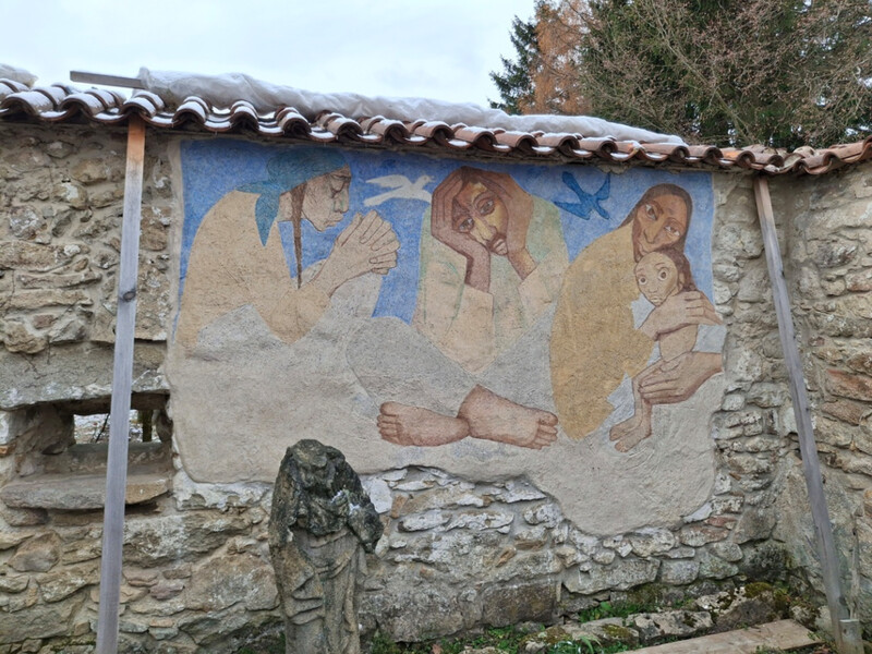 Klatovec, obnova výtvarných děl v exteriéru objektu venkovského domu