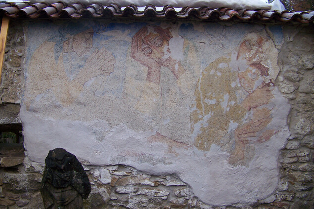 Klatovec, nástěnné malby v objektu venkovského domu, stav před obnovou