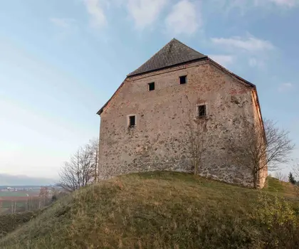 Tvrz v Železných Horkách 