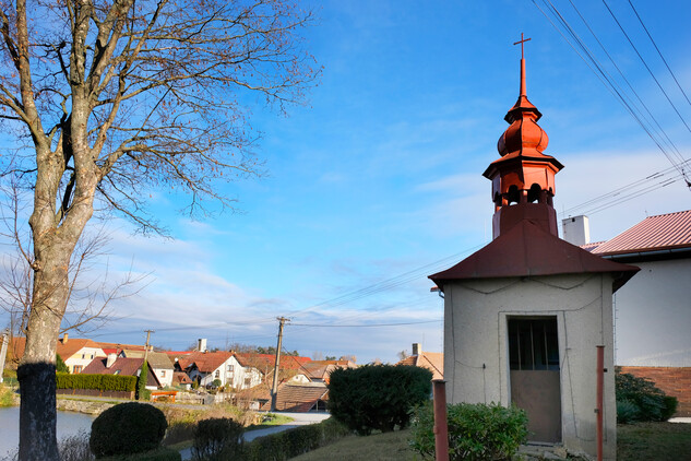 Zvonička v Panské Lhotě 