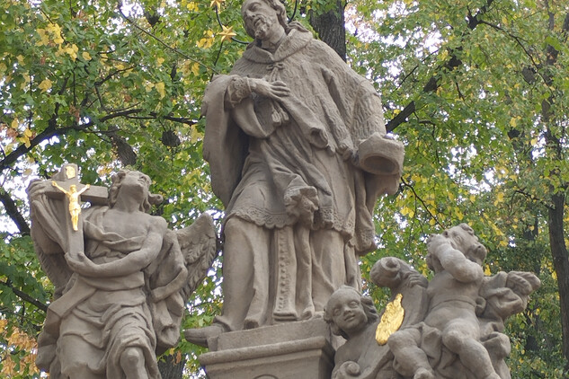 Barokní sousoší sv. Jana Nepomuckého ve Ždírci na Jihlavsku 