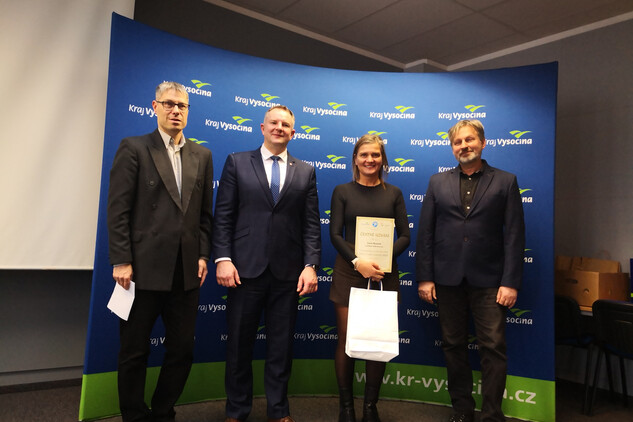 Slavnostní vyhodnocení soutěže Péče o naše památky - hlavní cenu získala Lucie Maxová z redakce časopisu města Jihlavy „Ježkovy oči“ 