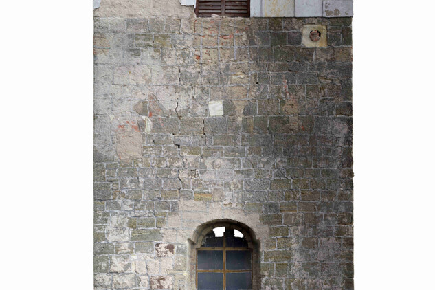2. Kostel sv. Mikuláše, průčelí věže kostela – Telce (okr. Louny) 