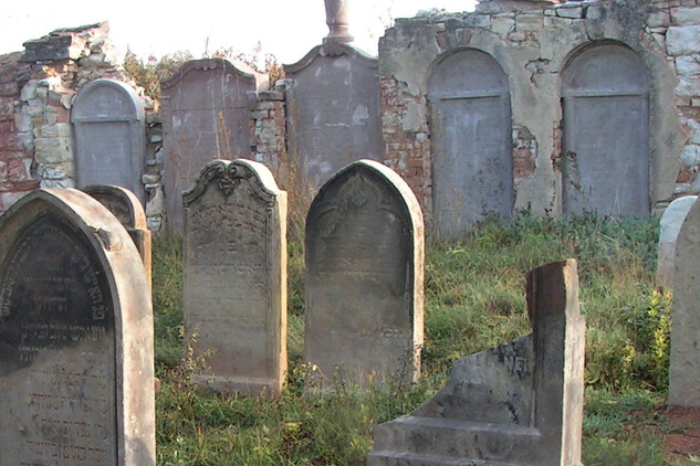 Liběšický židovský hřbitov – stav po restaurování v roce 2019
