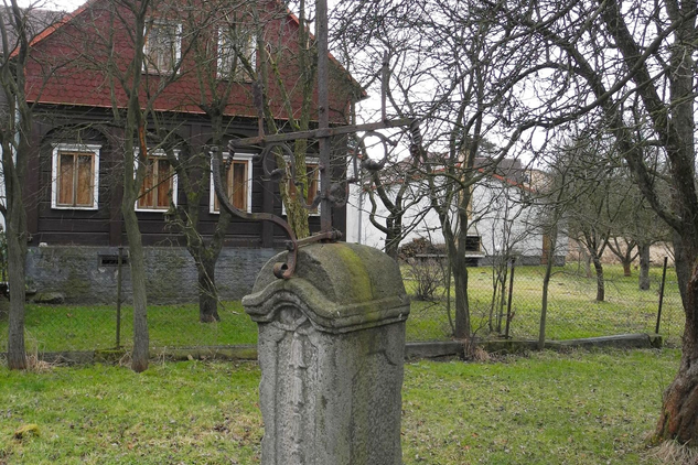 2. Kovaný kříž zv. Klingers Kreuz, Staré Křečany, okr. Děčín