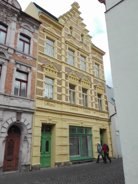 Restaurování ozdobných prvků fasády na domě v ulici Janáčkova čp. 204 v České Kamenici