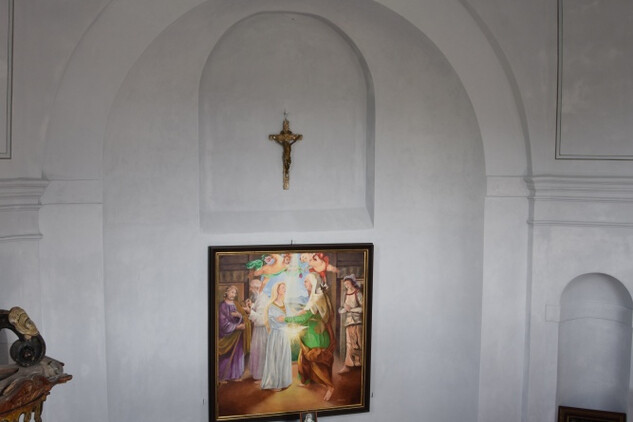 Celková obnova kaple Navštívení Panny Marie v Žežicích u Žatce – presbyterium