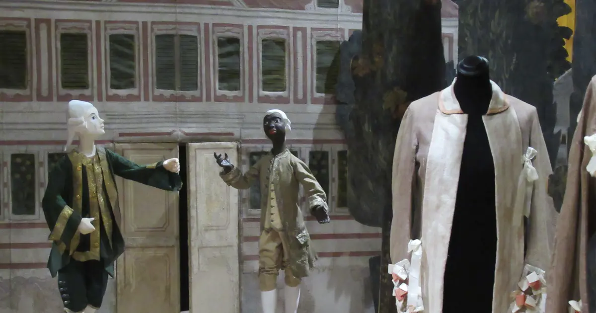 Curated tour in Český Krumlov will present “The magical world of theatrical masks and disguises”