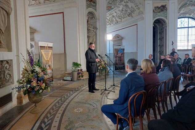 Ministr financí ČR Zbyněk Stanjura na zahájení Roku italské šlechty v Květné zahradě v Kroměříži