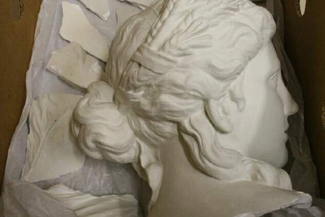 Busta bohyně Ceres před restaurováním