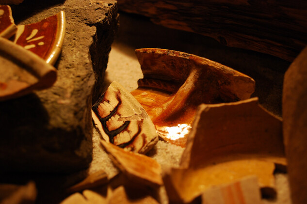 Zlomky nalezených keramických nádob
