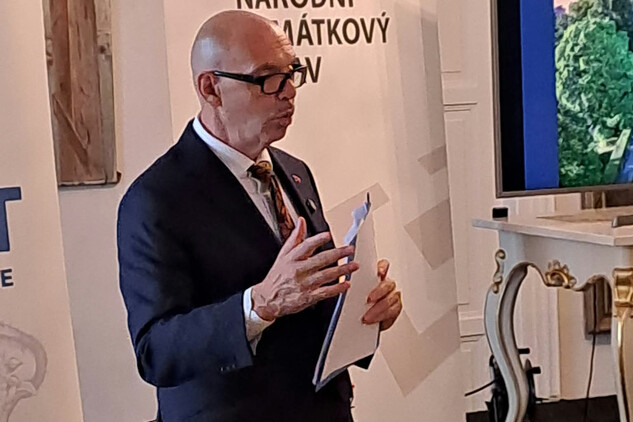 Ministr kultury O. Klempíř v Zákupech